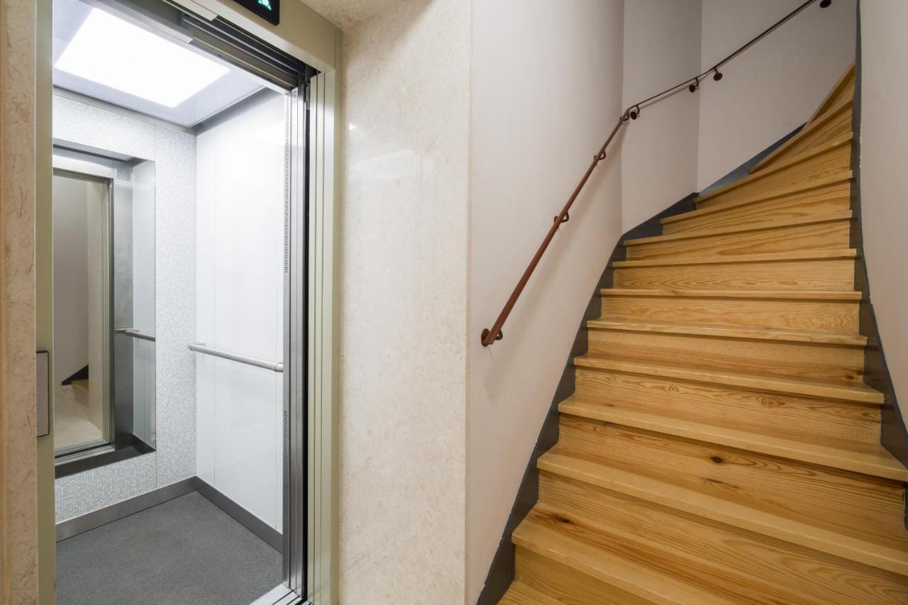 One-Bedroom Superior Apartment